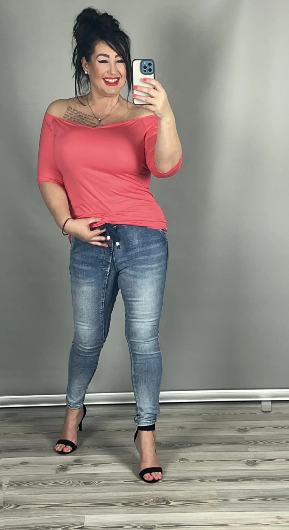 Oxána felső - Image 8