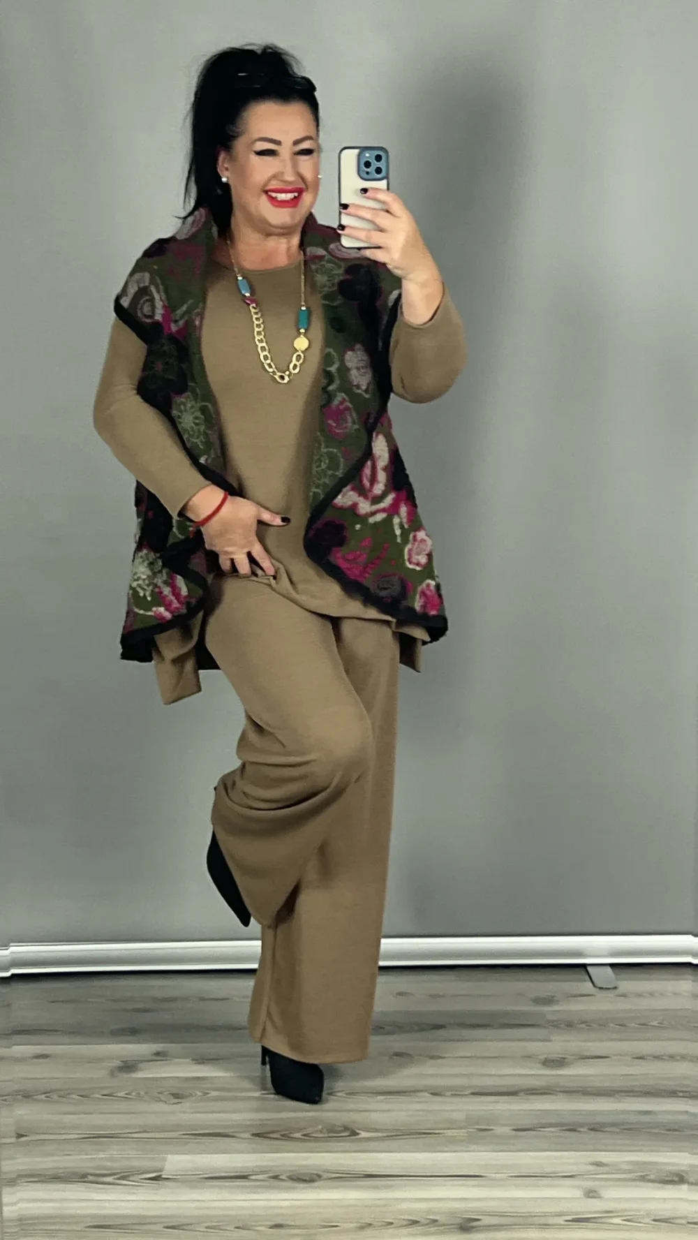 Médea mellény