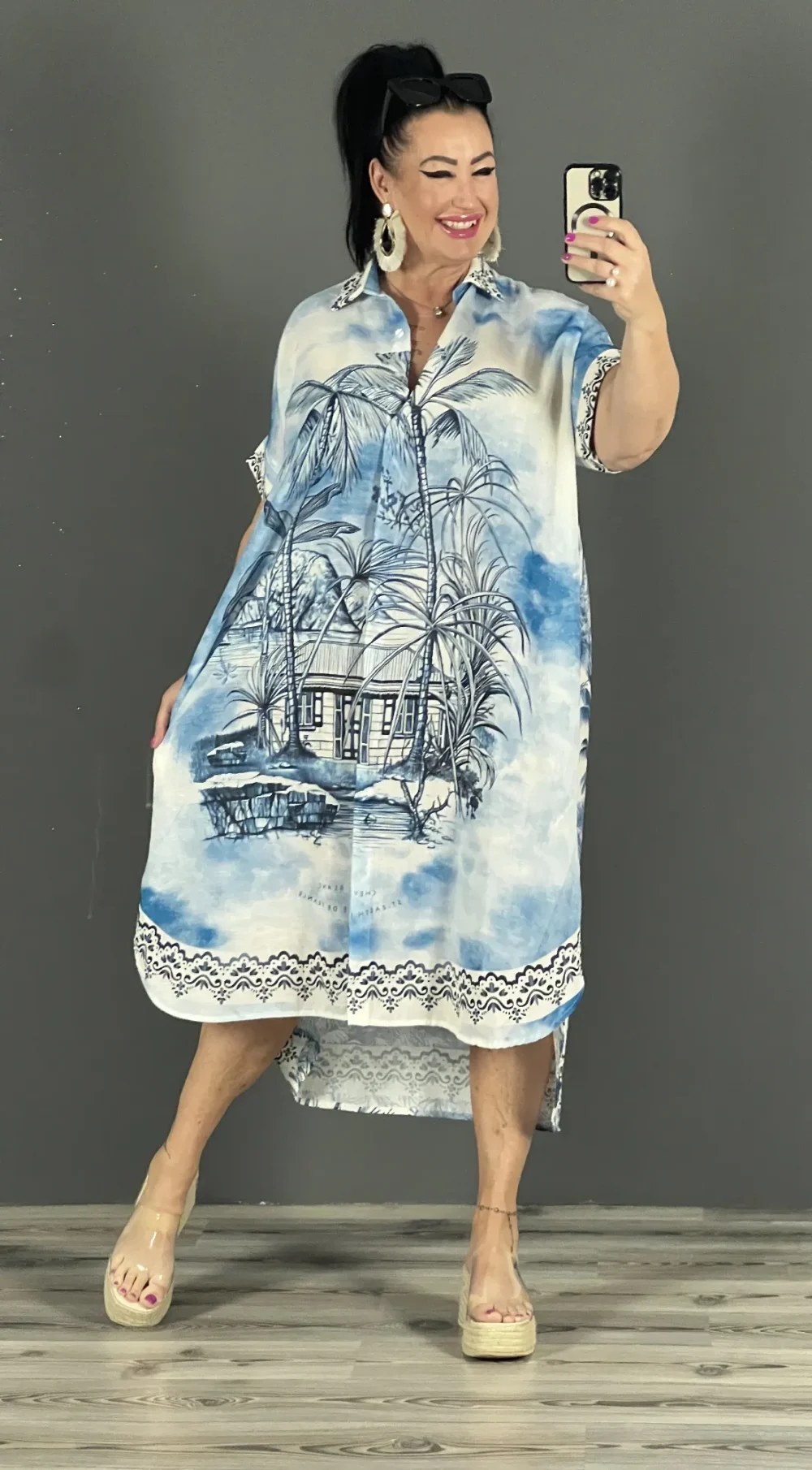 Blue ruha
